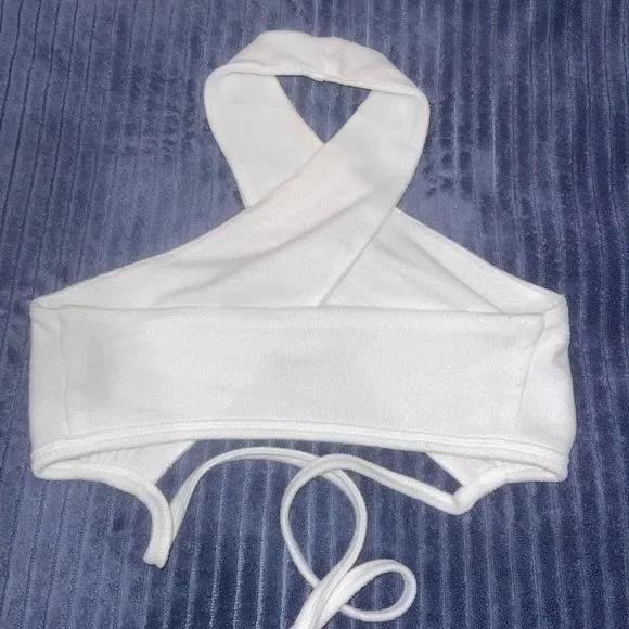 NWOT Sky to Moon White Halter Tie Top - Picture 5 of 6